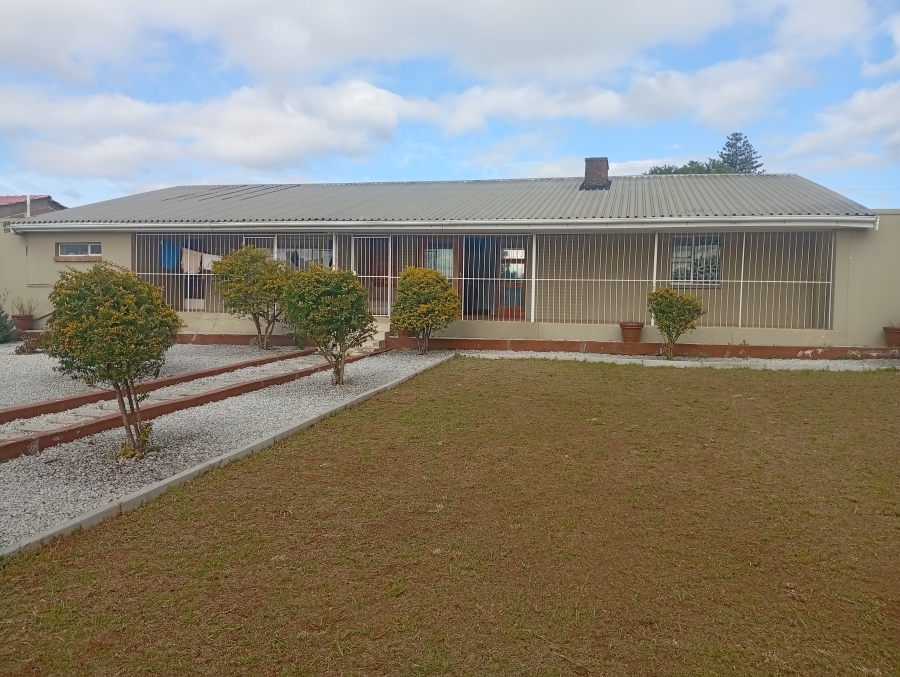 4 Bedroom Property for Sale in Levyvale Eastern Cape